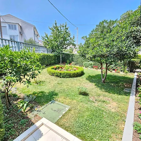 Апартаменты In 15492 *