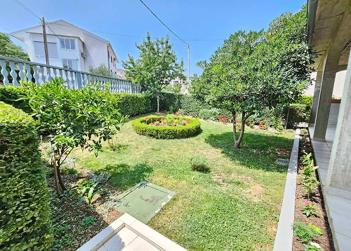 Апартаменты In 15492 *