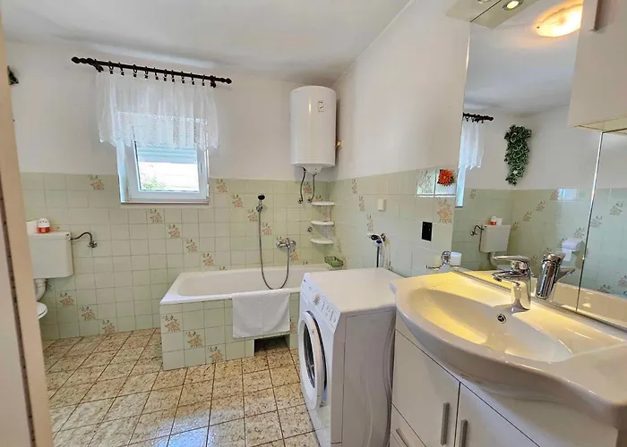 In 15492 Апартаменты